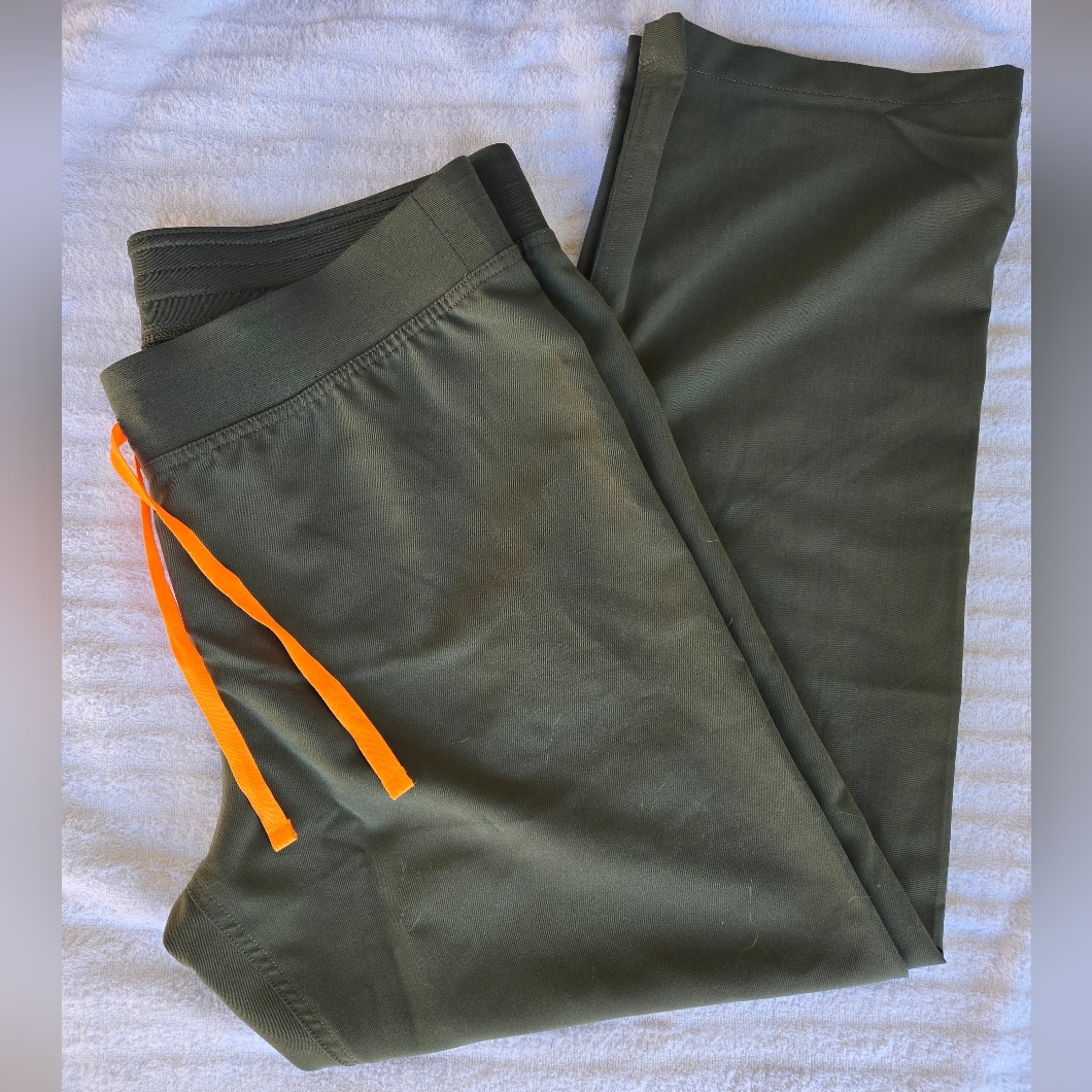 Figs Scrubs Joggers Olive Excellente Conditions